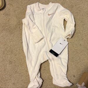 Nike Infant Cream Zip-Up Onesie